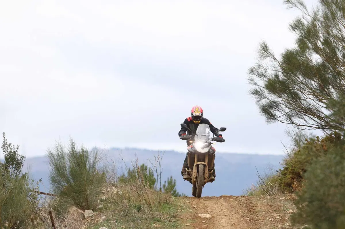 Triumph Tiger 900 Rally Pro 2024 TEST: 108 cavalli da godere (anche) in fuoristrada (4)