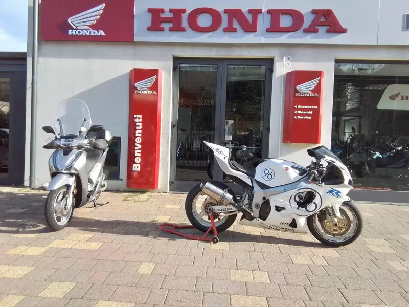 Suzuki GSX R 750 (1999 - 03)