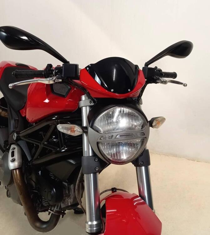 Ducati Monster 696 Plus (2007 - 14) (4)