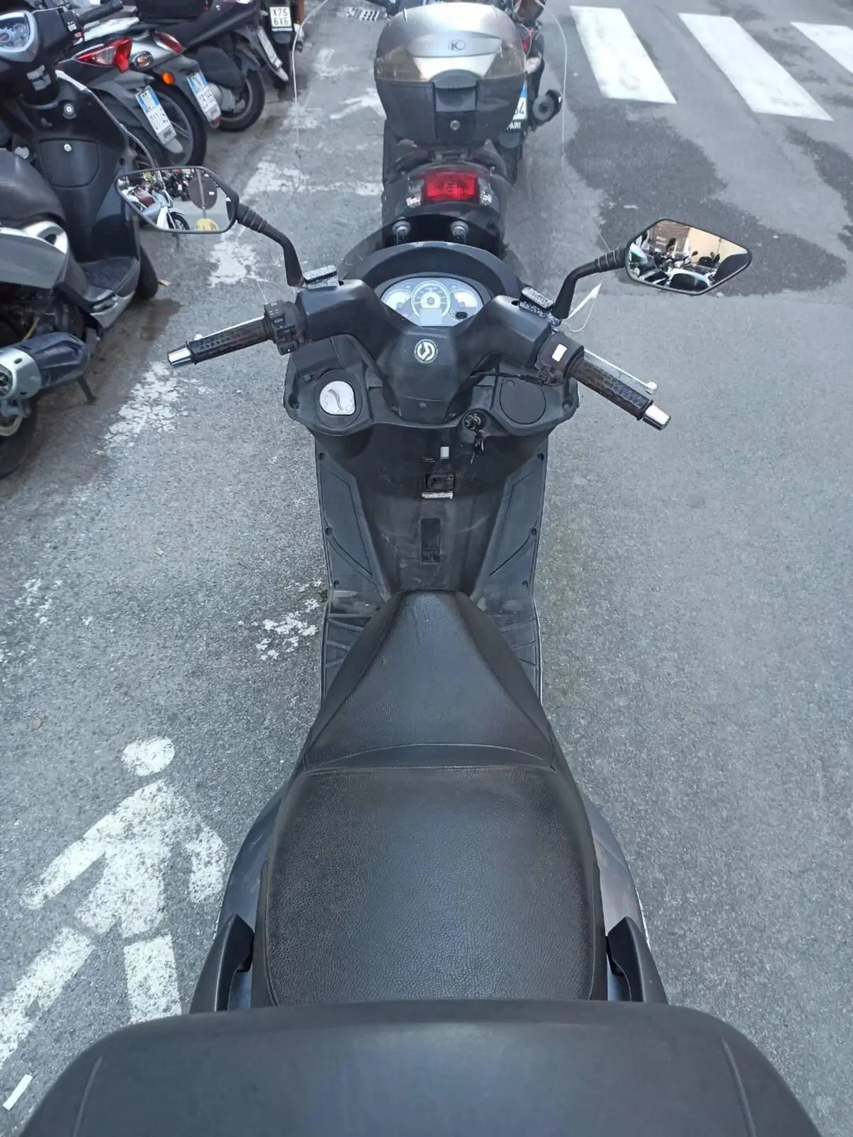 Sym Joyride 200 EVO (2007 - 17) (8)