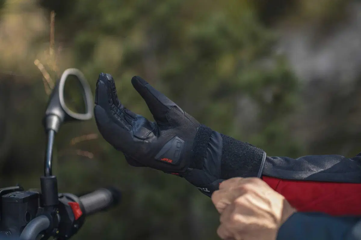 Natale 2023. 18 dicembre, un'idea regalo al giorno per motociclisti: T.ur