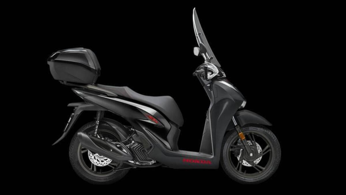 Vendo Honda SH 150i Sport (2022 - 23) usata a Roma (codice 9829341