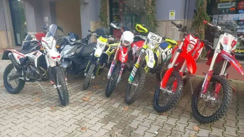 Betamotor RR 125 4T Enduro T (2023 - 24) (2)