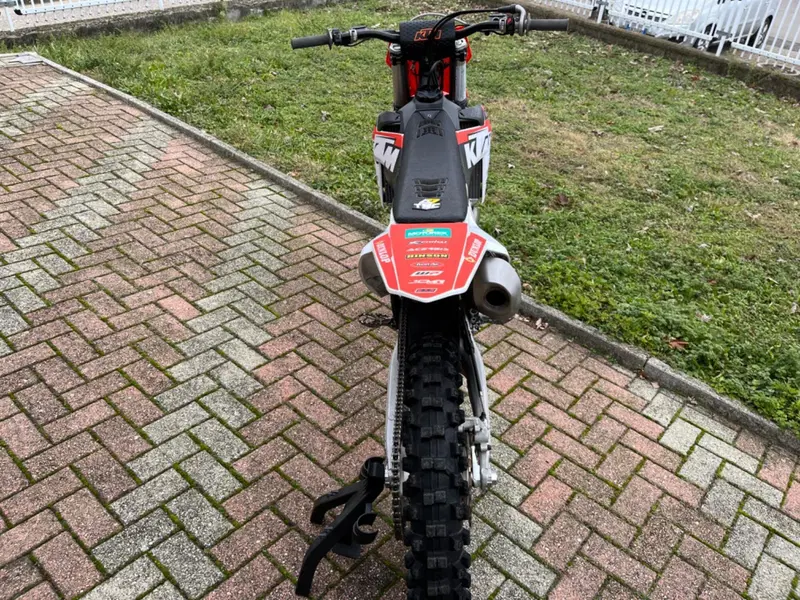 KTM 250 SX-F (2023) (12)