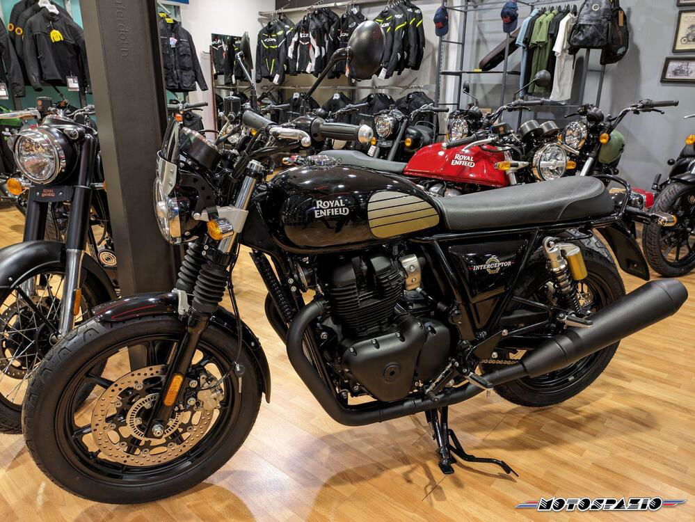 Royal Enfield Interceptor 650 (2021 - 24)