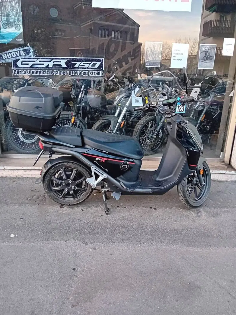 Super Soco CPx (2020 - 24) (3)