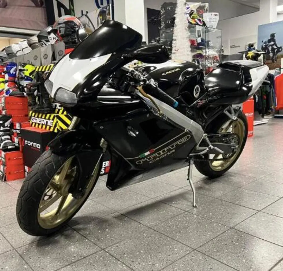 Cagiva Mito 125 EV: l'usato del giorno di Moto.it (2)