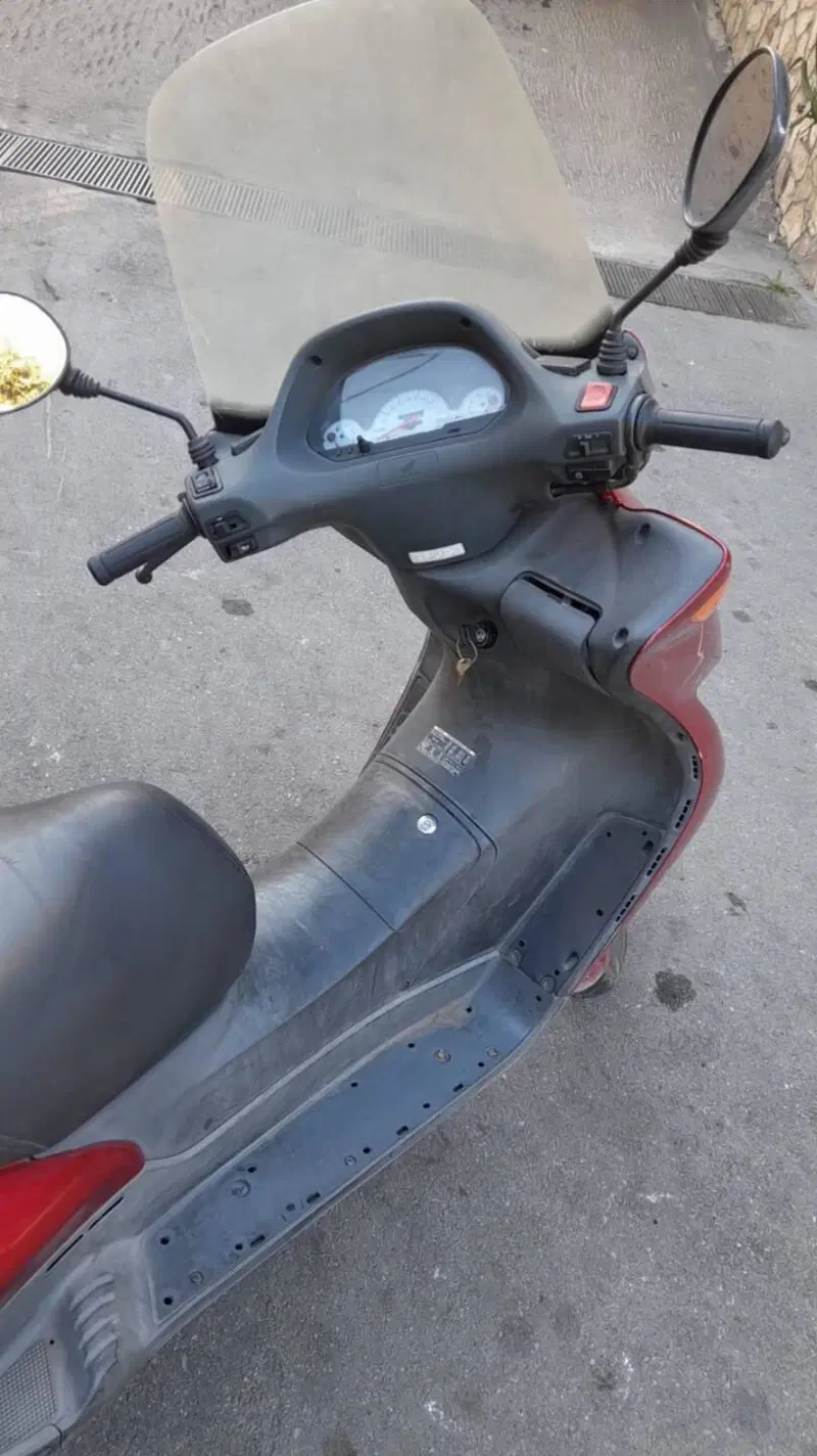 Honda Foresight (1998 - 2004) (4)