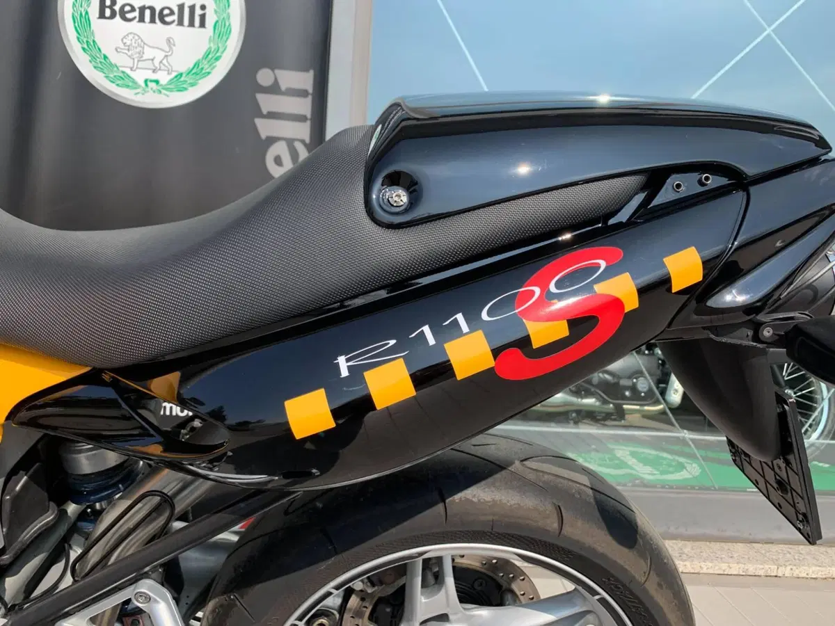 Bmw R1100s  (5)