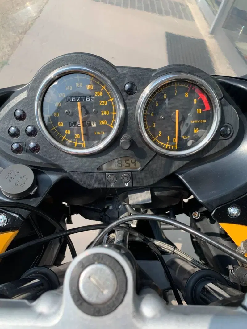 Bmw R1100s  (6)