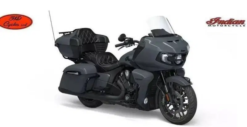 Indian Pursuit 1768 Dark Horse (2022 - 25) (4)