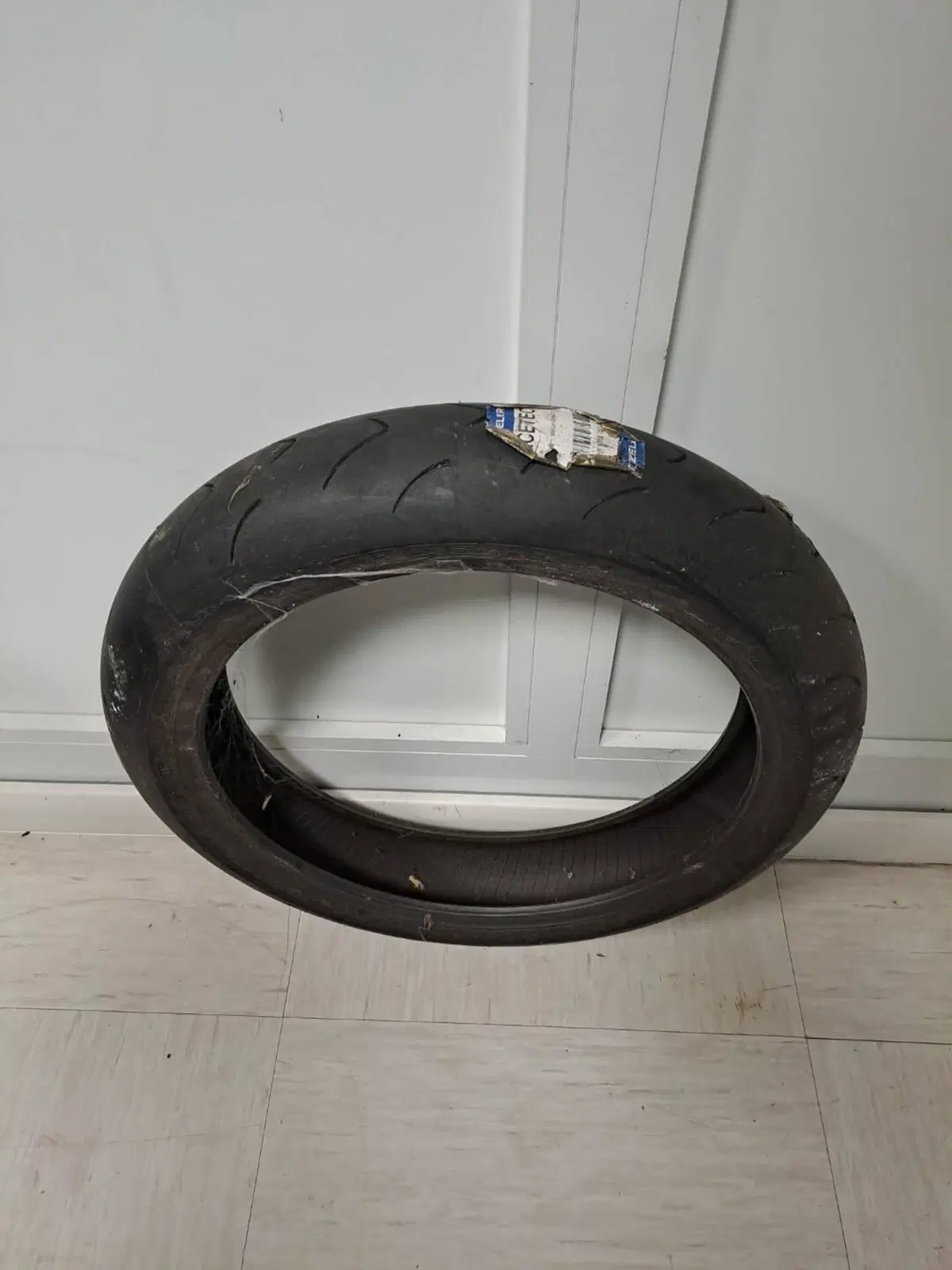 Metzeler Racetec