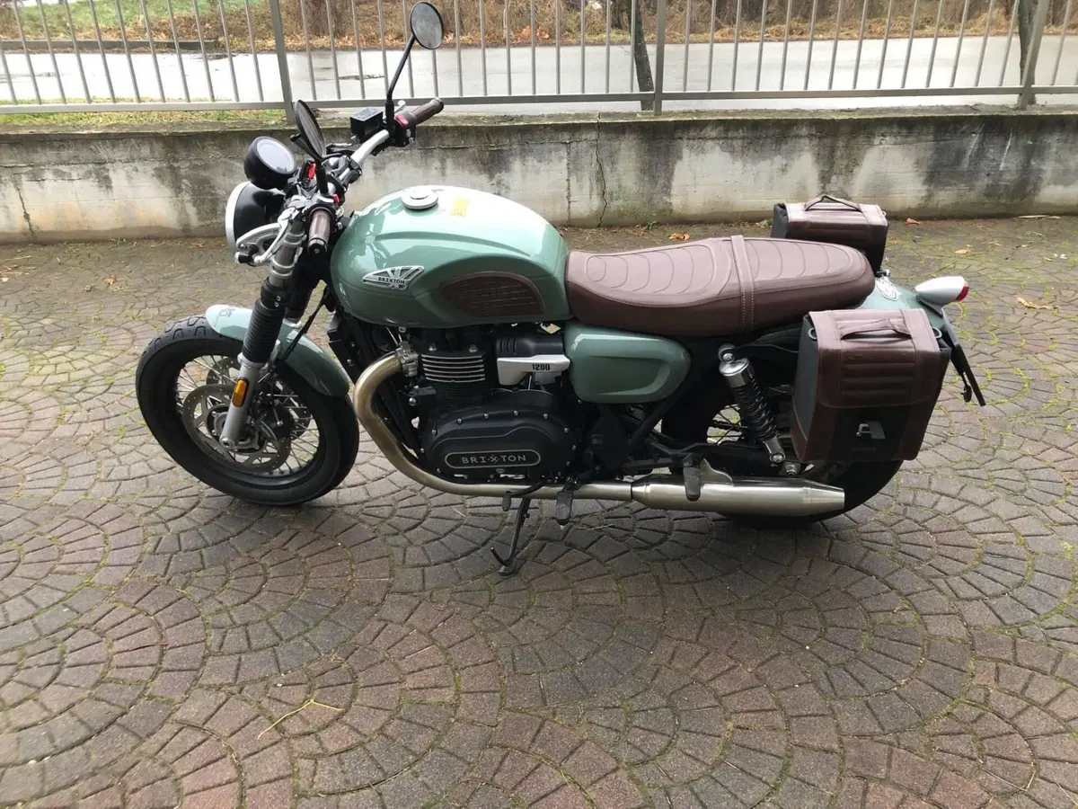 Brixton Motorcycles Cromwell 1200 (2022 - 26) (2)
