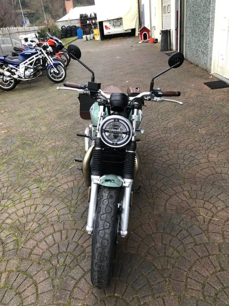 Brixton Motorcycles Cromwell 1200 (2022 - 26) (3)