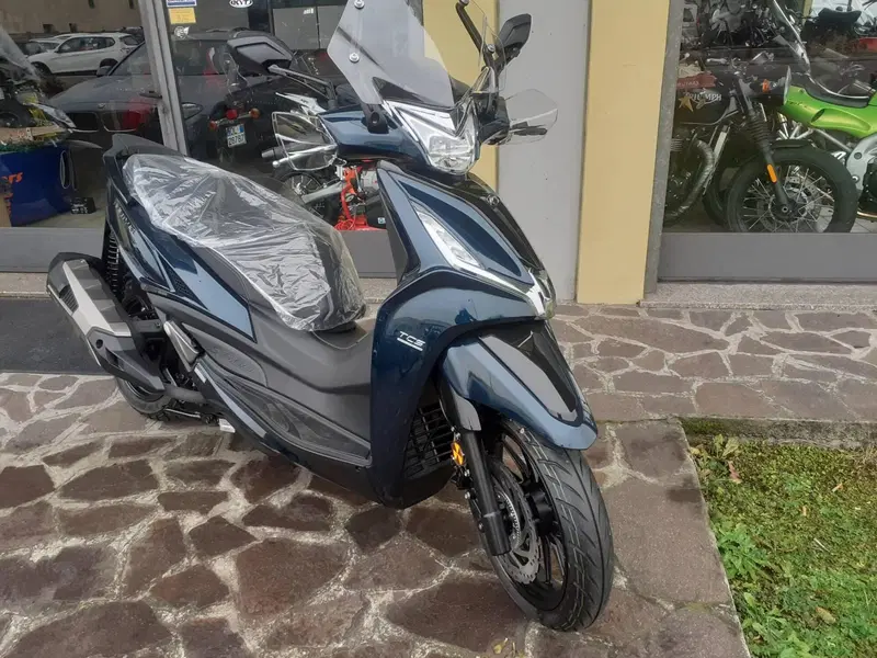 Kymco Agility 350i NN R16 (2023 - 26) (2)