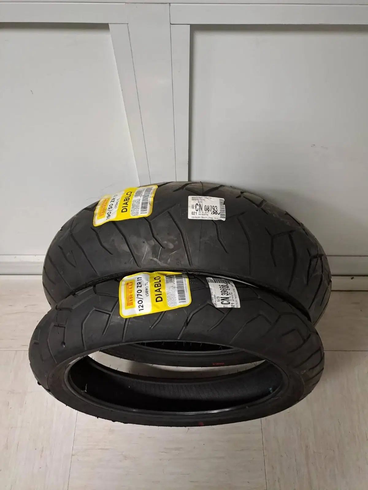 Pirelli Diablo