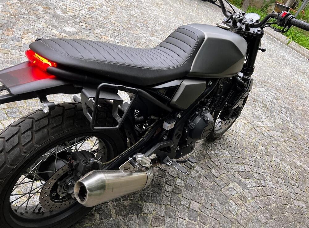 Brixton Motorcycles Crossfire 500 X (2021 - 24) (3)