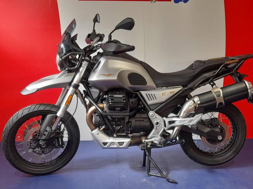 Moto Guzzi V85 TT (2019 - 20) (4)