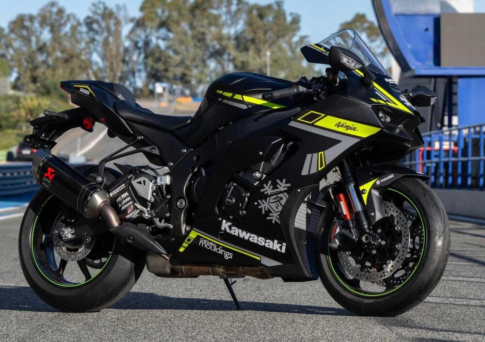 Kawasaki Ninja 1000 ZX-10RR Winter Test Limited Edition (2024)