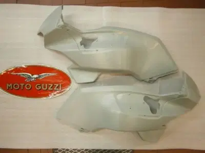 CARENE LATERALI GREZZE V100 Mandello Moto Guzzi