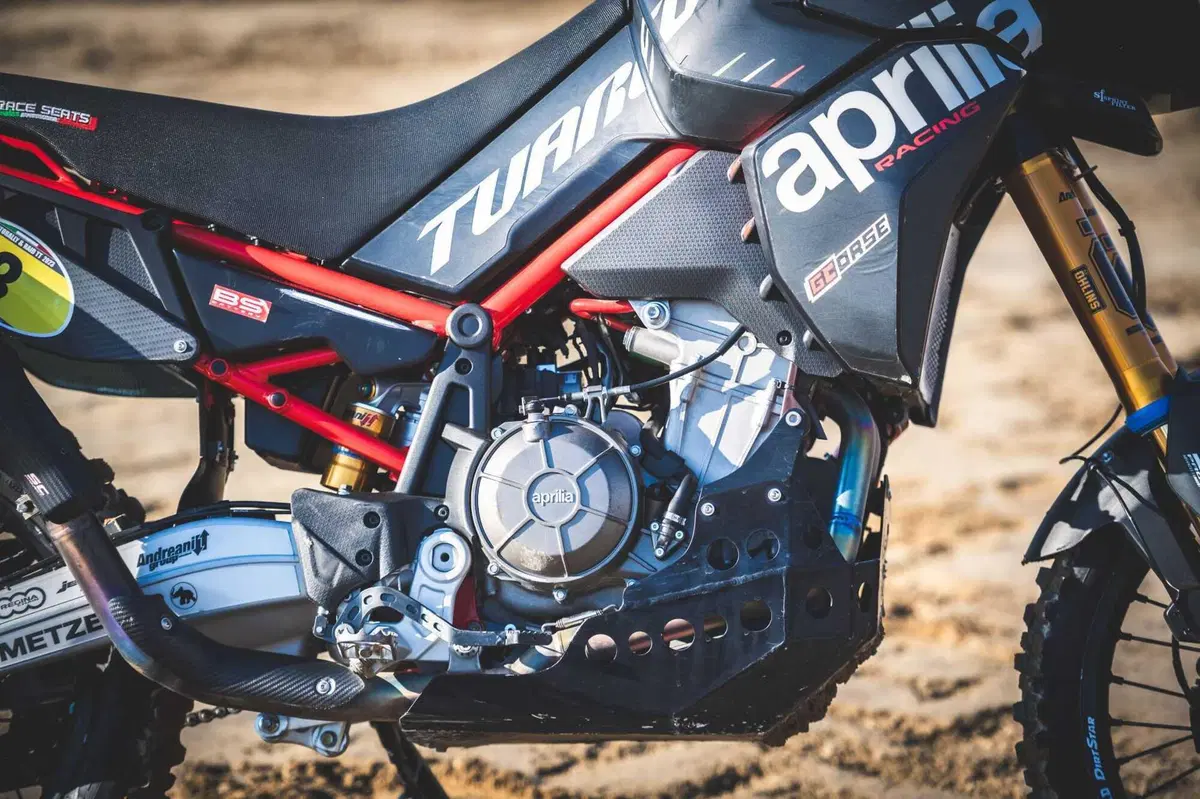 Aprilia Tuareg 660 Factory: il TEST ESCLUSIVO della moto campione d'Italia con Jacopo Cerutti (8)