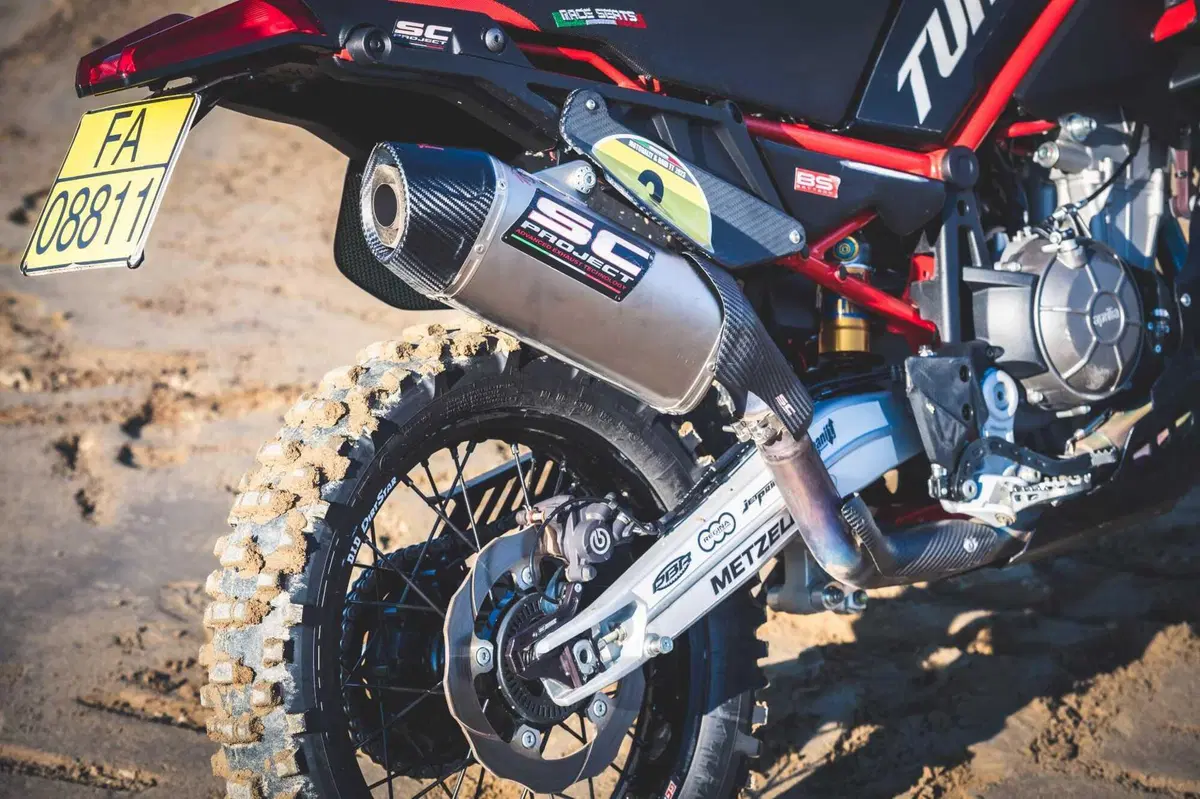 Aprilia Tuareg 660 Factory: il TEST ESCLUSIVO della moto campione d'Italia con Jacopo Cerutti (11)
