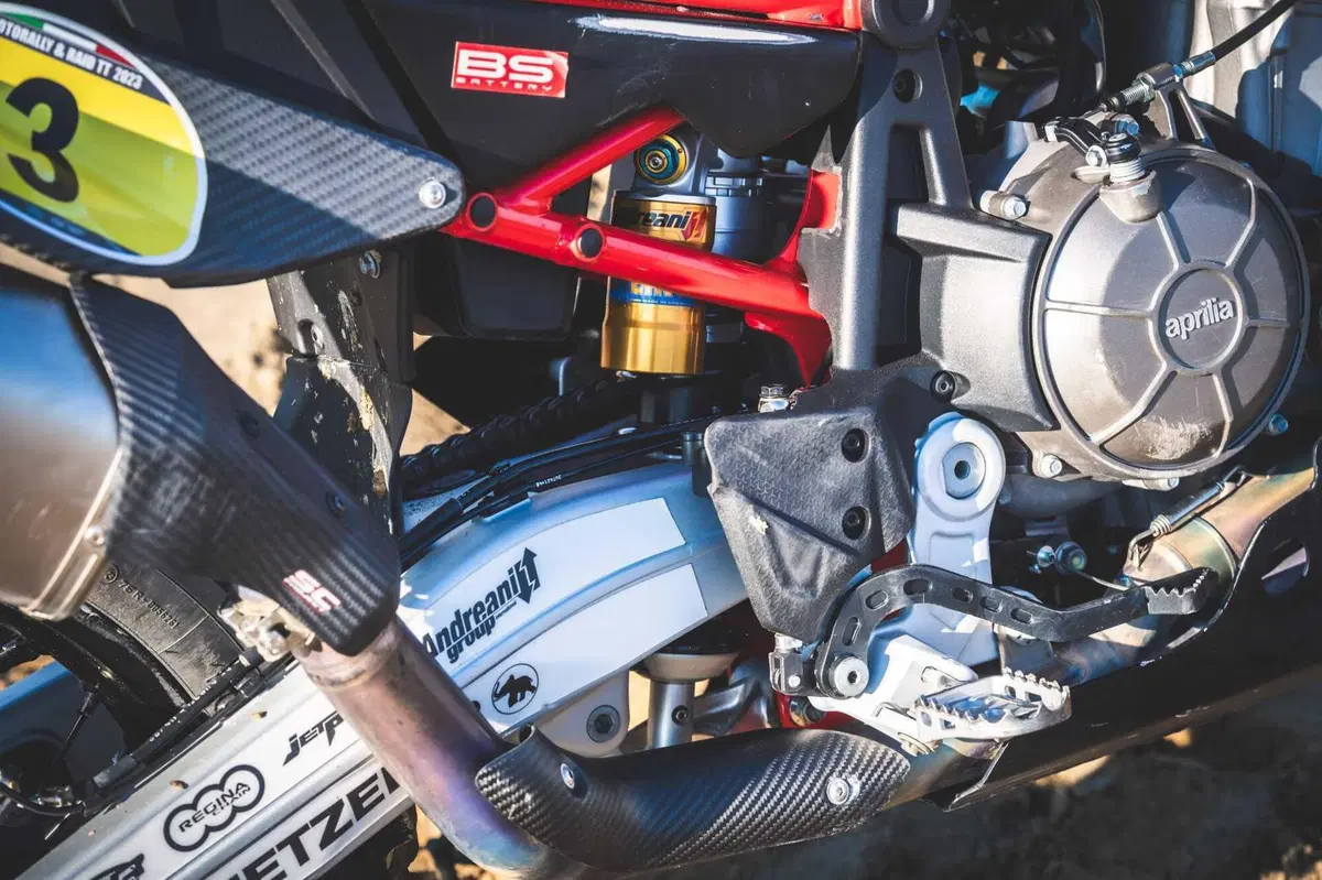 Aprilia Tuareg 660 Factory: il TEST ESCLUSIVO della moto campione d'Italia con Jacopo Cerutti (12)