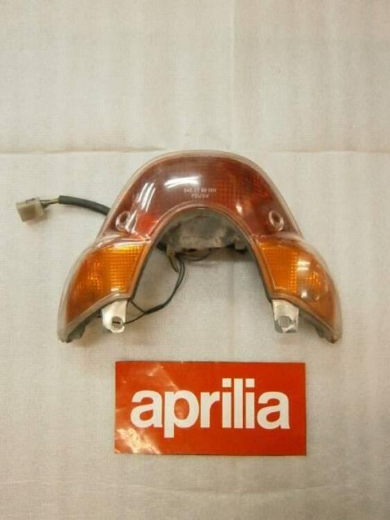 FARO POST. LEONARDO 125-250 Aprilia