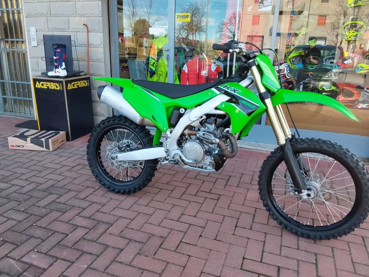 Kawasaki KX450F (2023)
