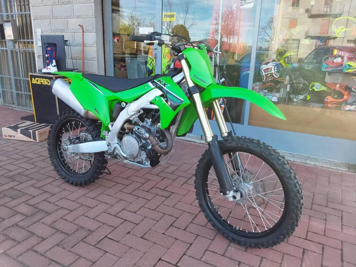 Kawasaki KX450F (2023) (2)