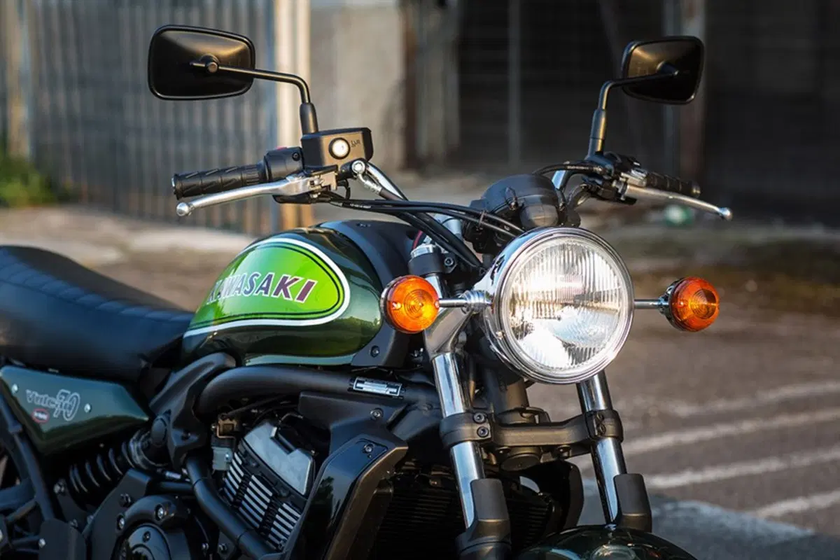 Kawasaki Vulcan 70 Vulcan 70 Mr Martini 650 ABS (2016) (3)
