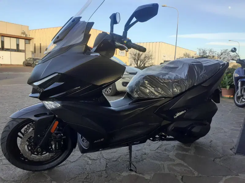 Kymco Xciting VS 400i (2023 - 26) (2)