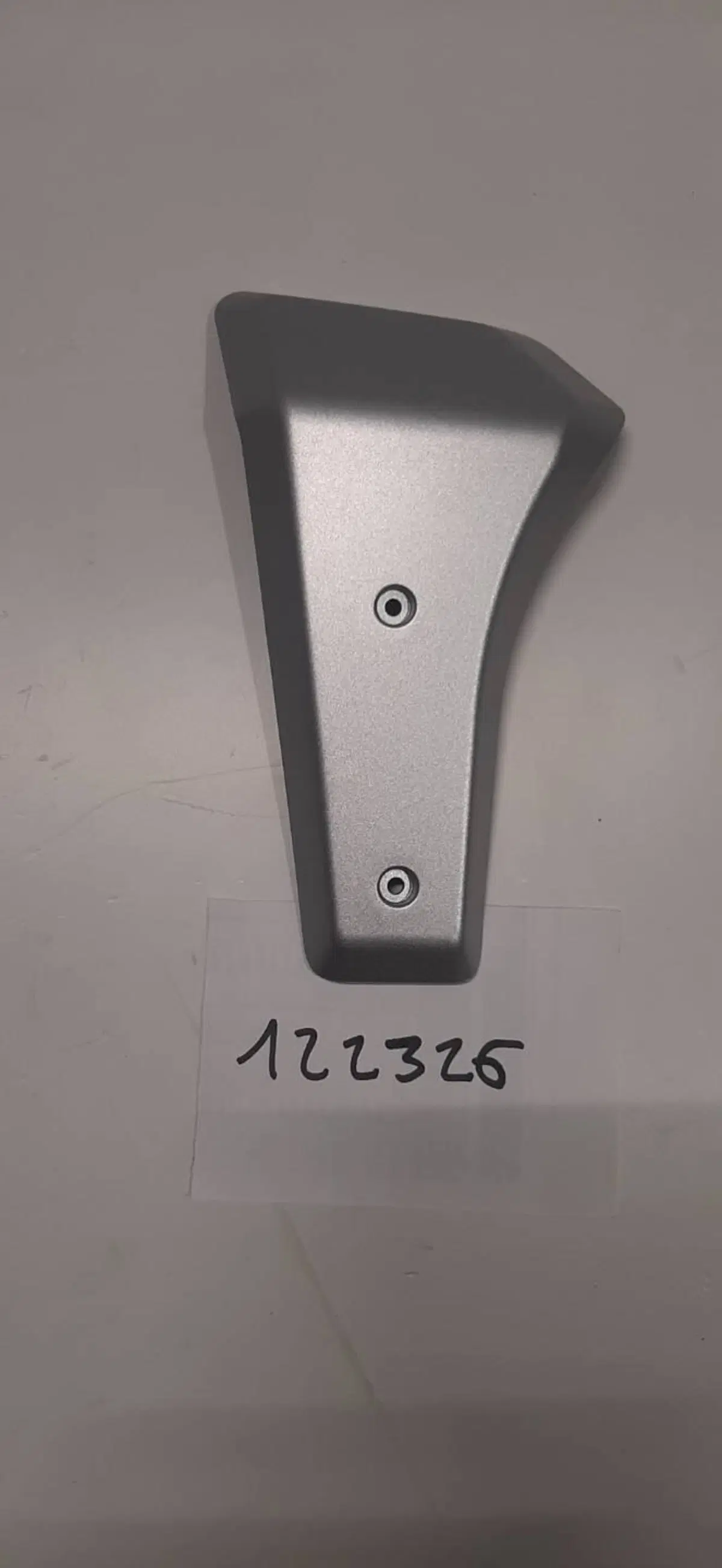 CONVOGLIATORE RADIATORE SX ARGENTO PER FANTIC CABA Fantic Motor