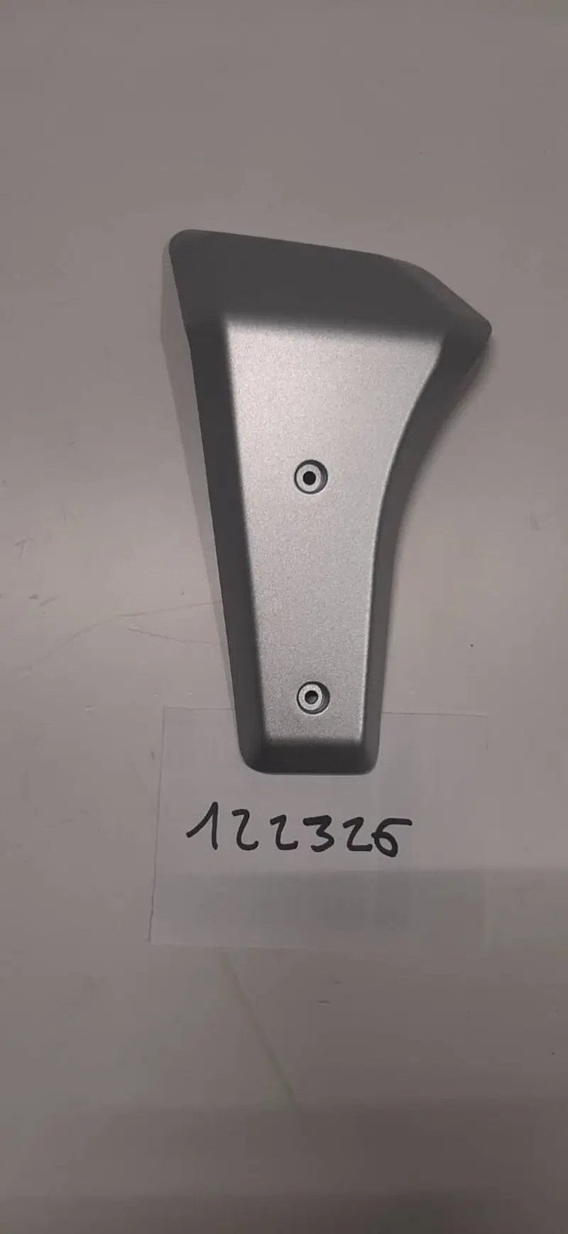 CONVOGLIATORE RADIATORE SX ARGENTO PER FANTIC CABA Fantic Motor