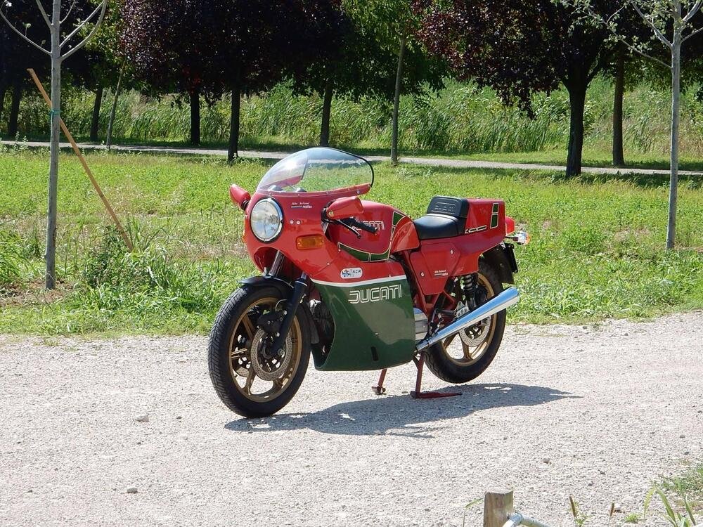 Ducati 900 MHR (2)