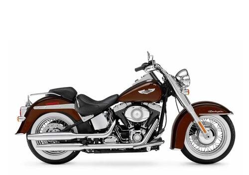 Harley-Davidson 1585 Softail Deluxe (2011) - FLSTN