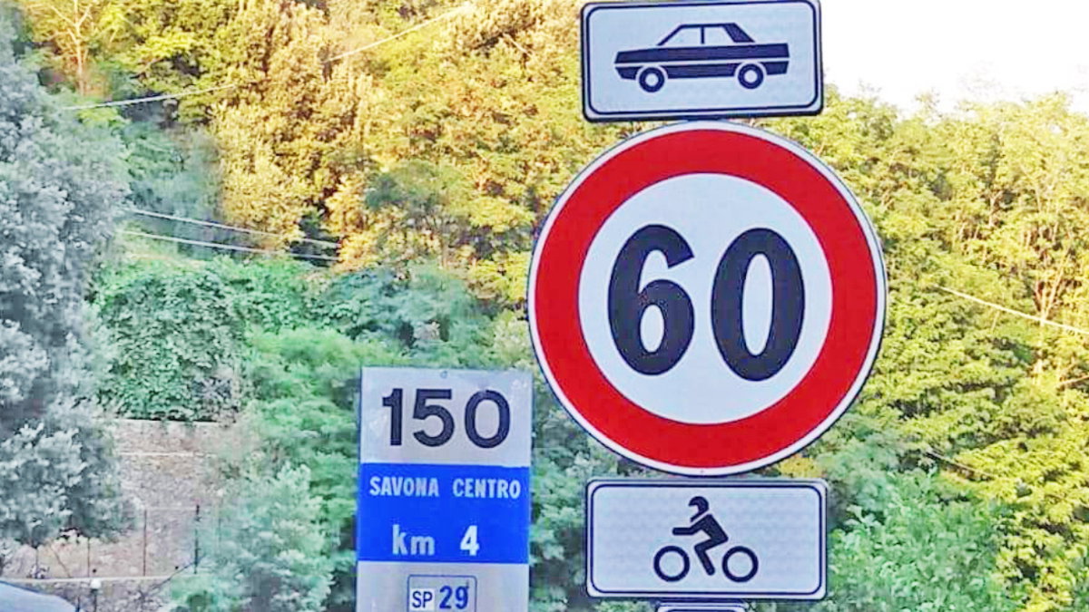 Indigos Ug – Adesivo – sicurezza – attenzione limitato a 62 mph