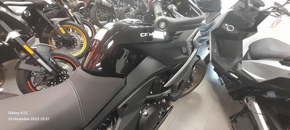 CFMOTO 700MT (2024 - 25) (3)