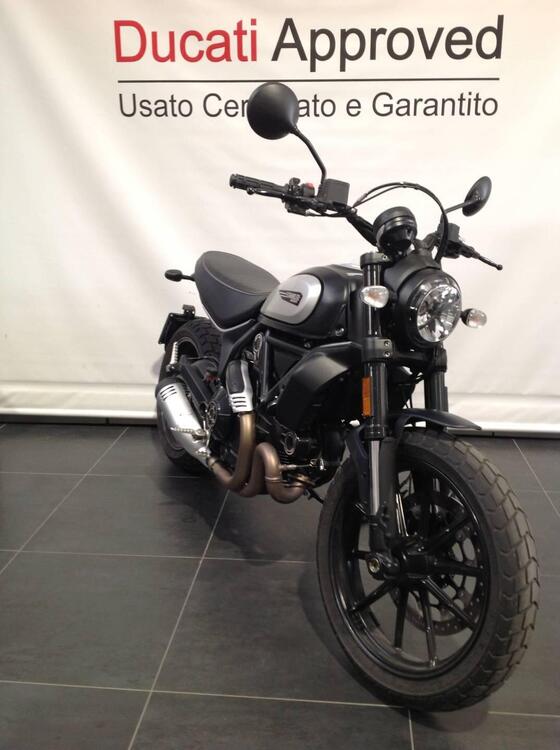 Ducati Scrambler 800 Icon Dark (2021 - 22) (2)