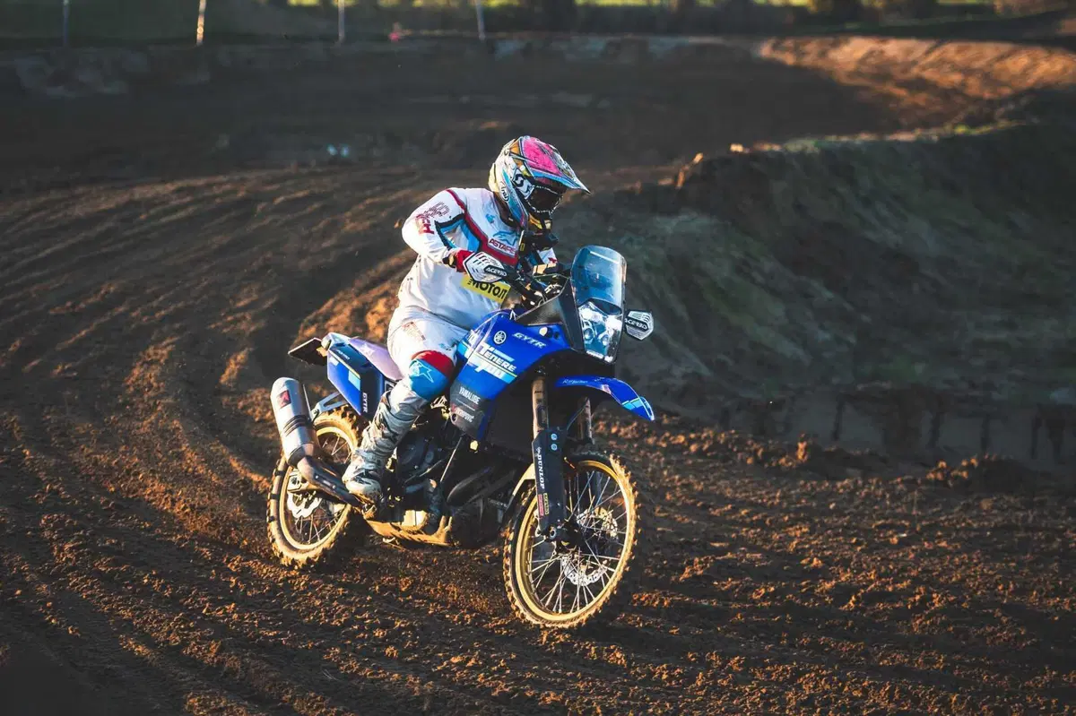 Ho provato la Yamaha Ténéré 700 UFFICIALE del Bottu! TEST ESCLUSIVO (2)