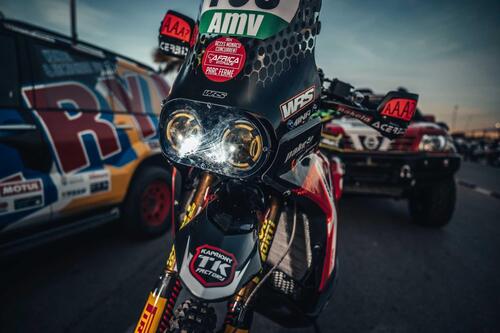 Africa Eco Race. D1, Exploit Aprilia-Cerutti. “Si ai un buraco, no se lo come!” (8)