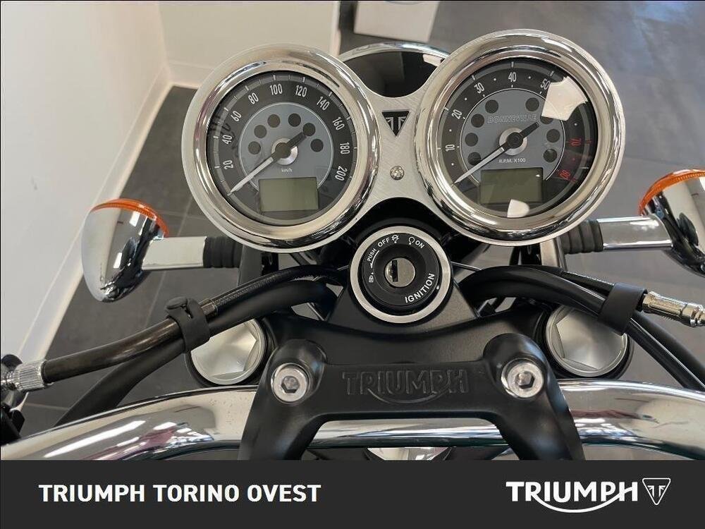 Triumph Bonneville T120 Gold Line Edition (2022 - 23) (5)