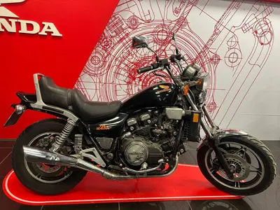 Honda VF 1100 C V65 Magna (1983 - 85) usata
