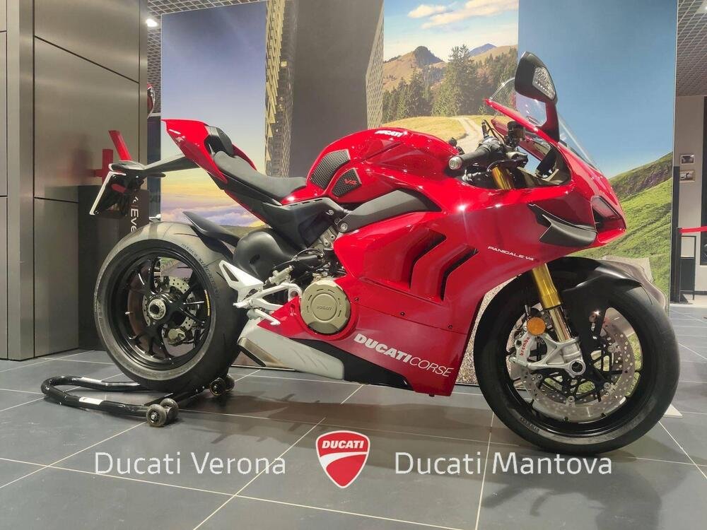 Ducati Panigale V4 S 1100 (2021) (2)