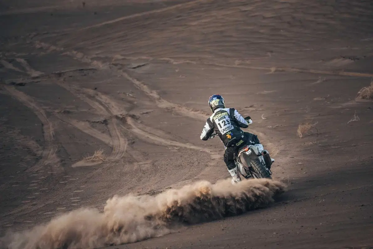 Africa Eco Race D4. La terza di Cerutti, con Mistero Aprilia [GALLERY] (19)