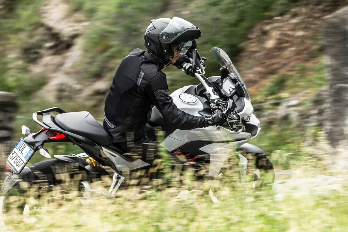 Caberg LevoX Carbon (9)