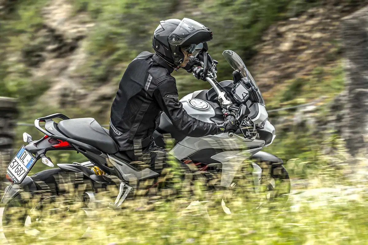 Caberg LevoX Carbon (12)