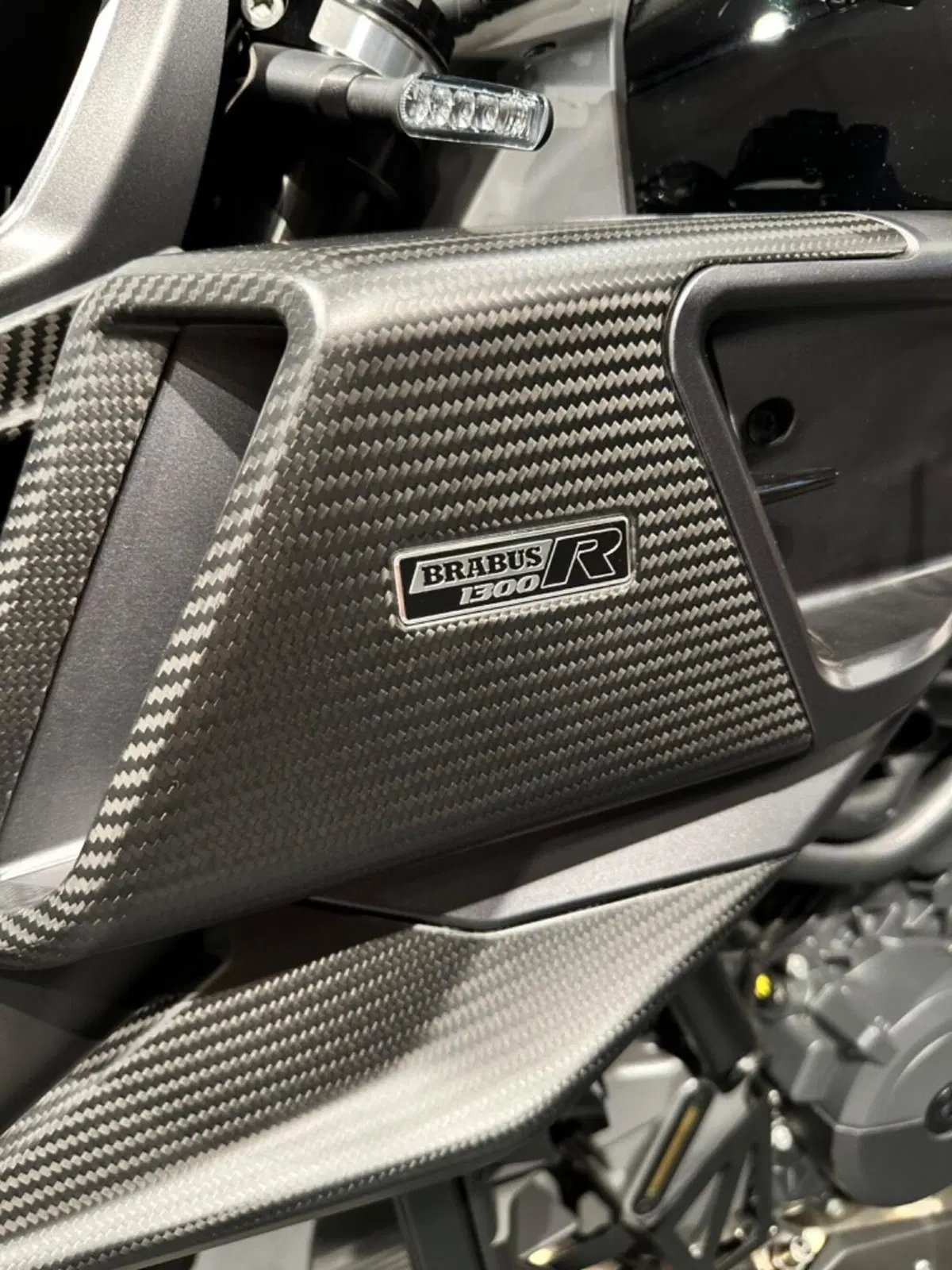 KTM 1290 Super Duke RR (2023) (9)