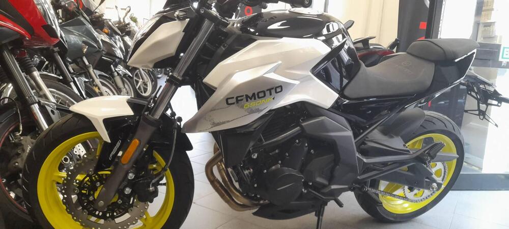 CFMOTO 650NK (2021 - 24) (4)