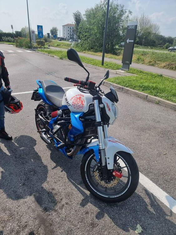 Benelli BN 302 S (2019 - 20) (2)